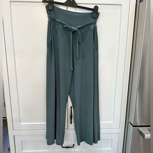 Sympli Trouser
